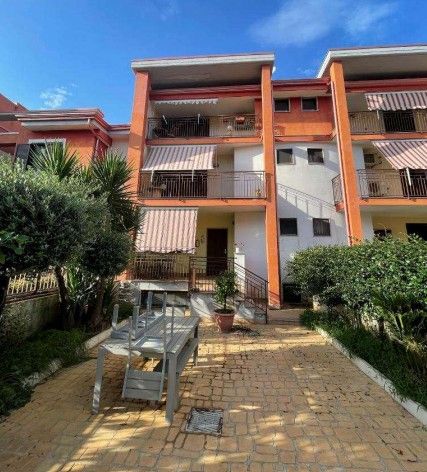 casa indipendente in vendita ad Altavilla Silentina in zona Borgo Carillia