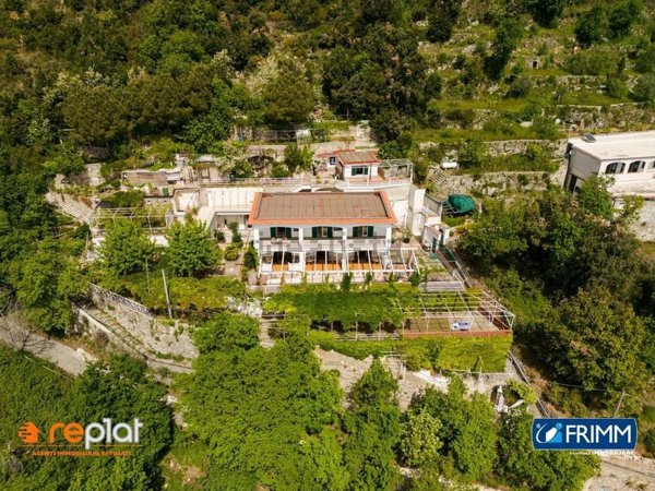 casa indipendente in vendita ad Amalfi in zona Tovere