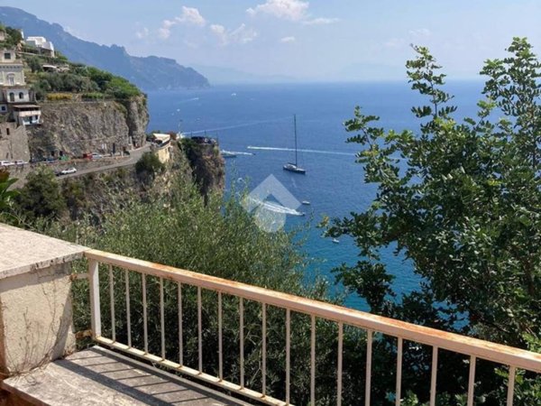 appartamento in vendita ad Amalfi in zona Vettica