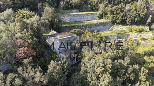 appartamento in vendita ad Amalfi