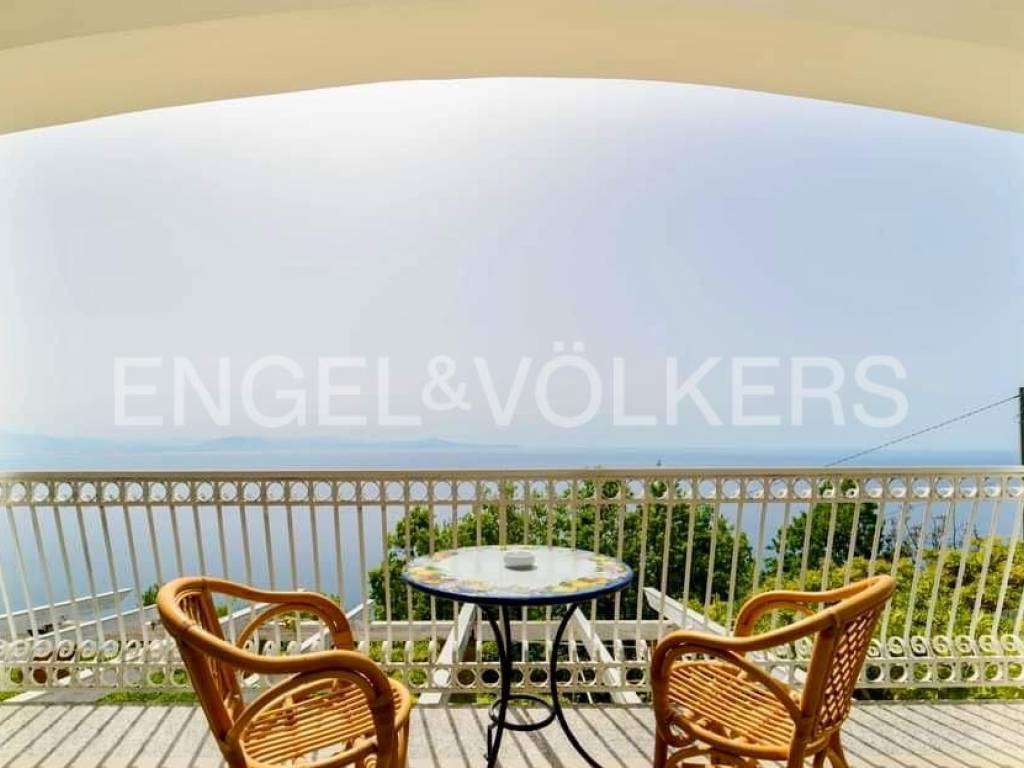 casa indipendente in vendita ad Amalfi in zona Tovere