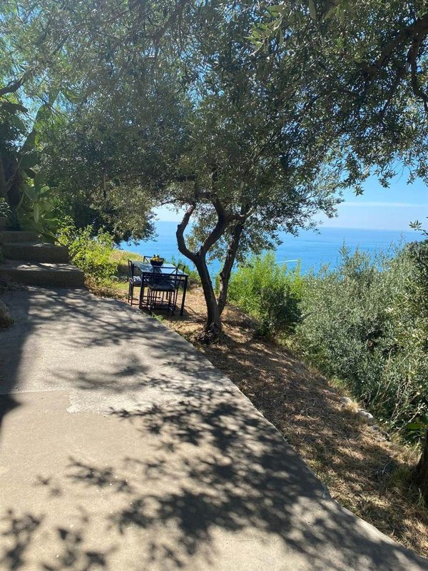 casa indipendente in vendita ad Amalfi in zona Pogerola