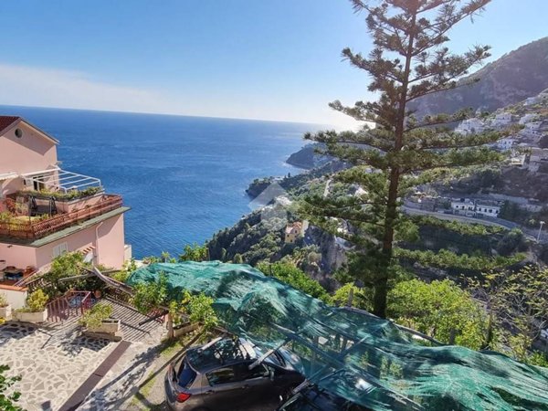 appartamento in vendita ad Amalfi in zona Pastena/Lone