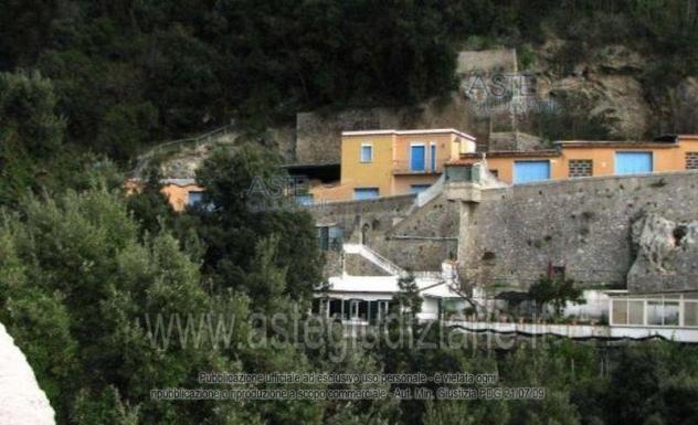 trivano in vendita ad Amalfi