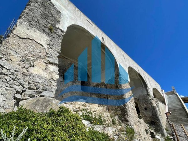 casa indipendente in vendita ad Amalfi in zona Tovere