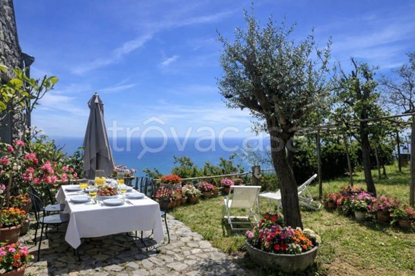 casa indipendente in vendita ad Amalfi in zona Tovere