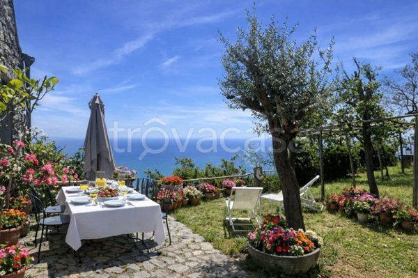 casa indipendente in vendita ad Amalfi in zona Tovere