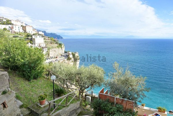 appartamento in vendita ad Amalfi in zona Vettica