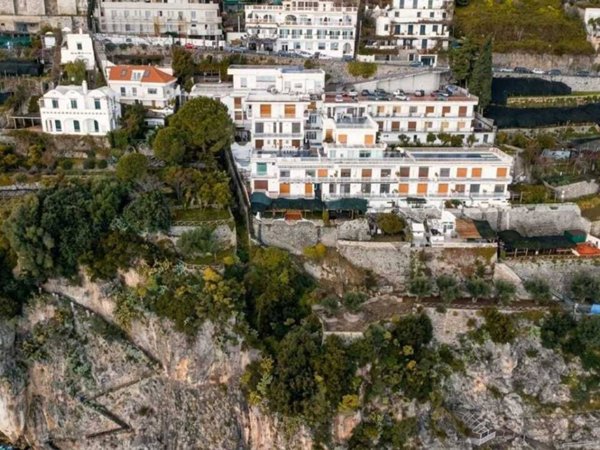 appartamento in vendita ad Amalfi in zona Pastena/Lone