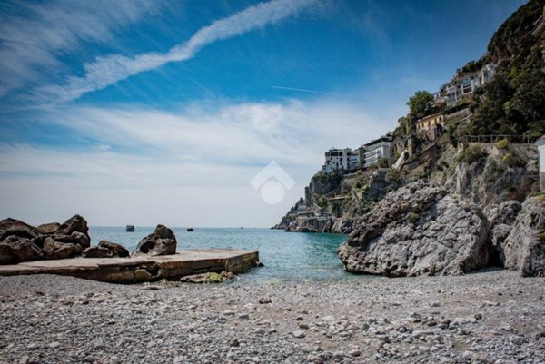 appartamento in vendita ad Amalfi in zona Pastena/Lone
