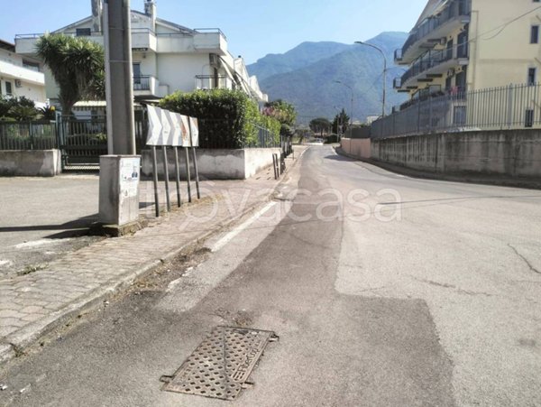 locale commerciale in vendita ad Angri