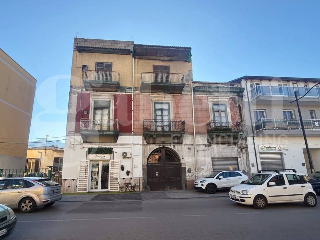appartamento in vendita ad Angri