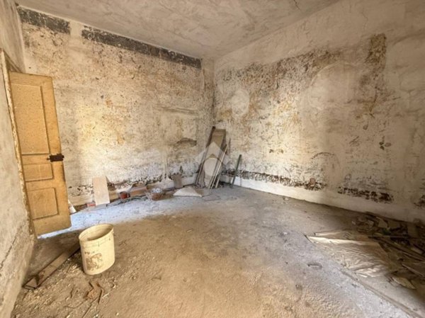 casa indipendente in vendita ad Angri