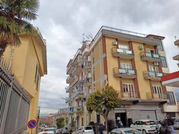 appartamento in vendita ad Angri