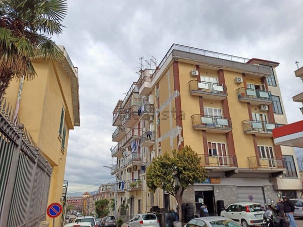 appartamento in vendita ad Angri