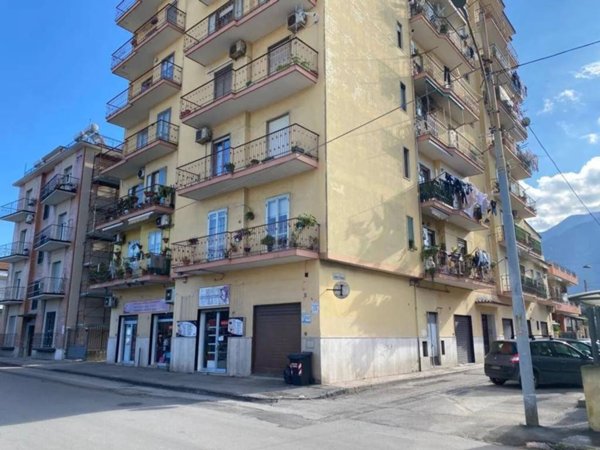 appartamento in vendita ad Angri