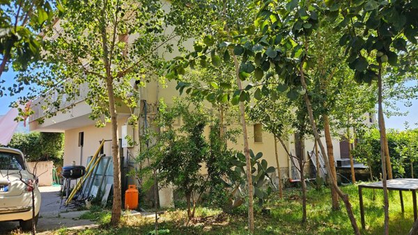 casa indipendente in vendita ad Angri