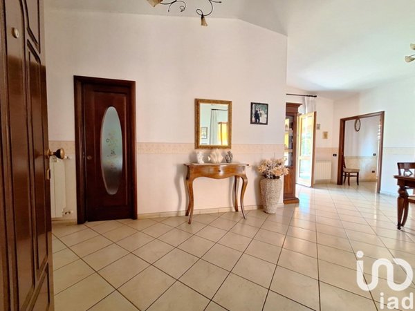 appartamento in vendita ad Angri