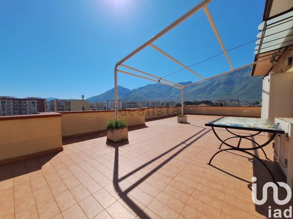 appartamento in vendita ad Angri