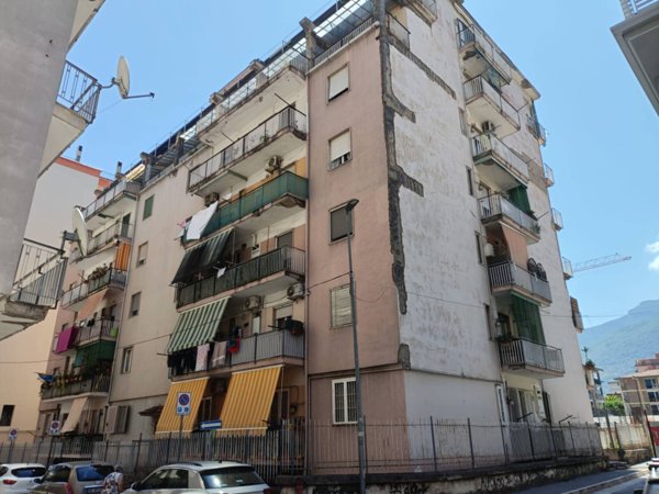 appartamento in vendita ad Angri