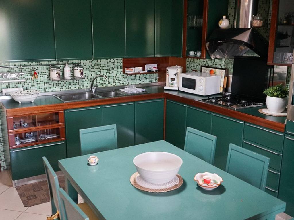 casa indipendente in vendita ad Angri