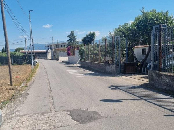 terreno agricolo in vendita ad Angri