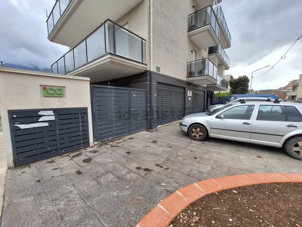 locale commerciale in vendita ad Angri