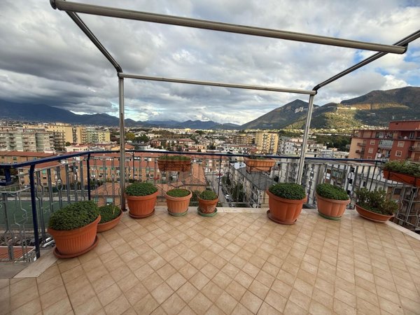 appartamento in vendita ad Angri