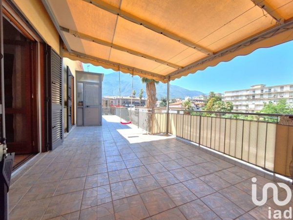 appartamento in vendita ad Angri