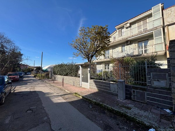 casa indipendente in vendita ad Angri