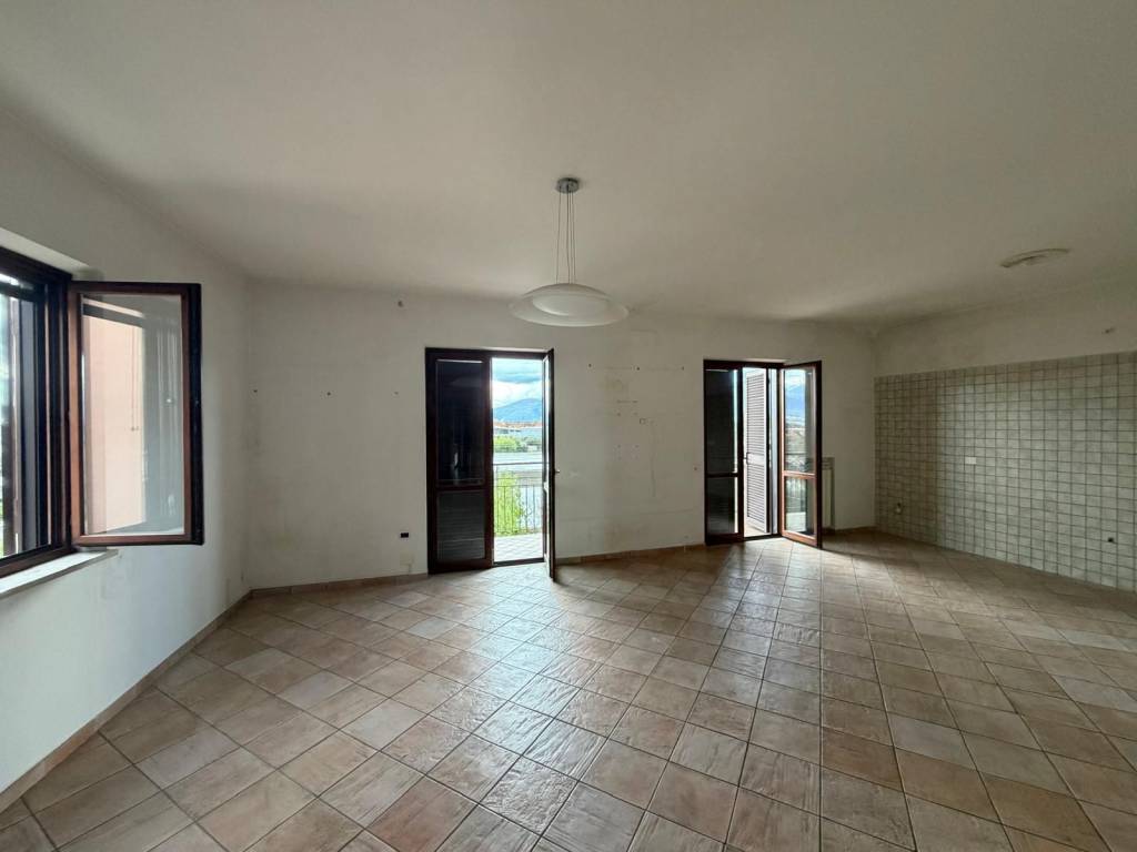 appartamento in vendita ad Angri