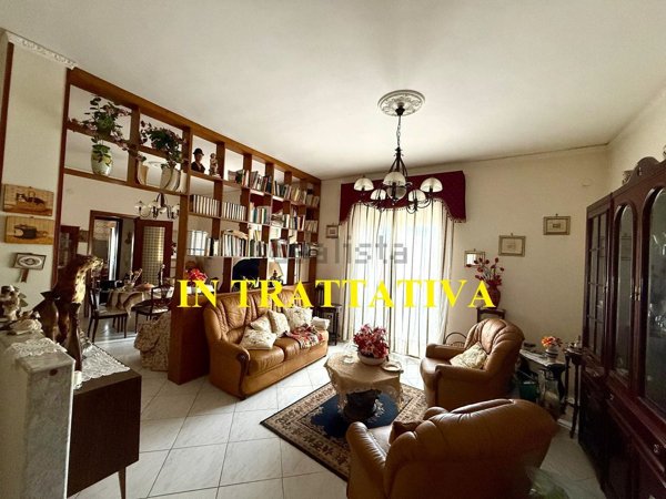 appartamento in vendita ad Angri