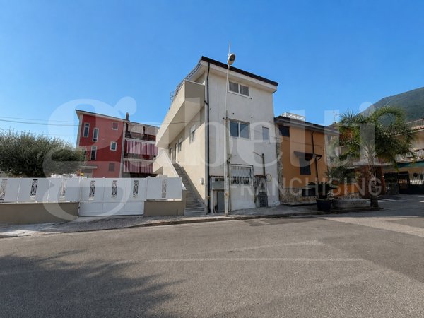 appartamento in vendita ad Angri