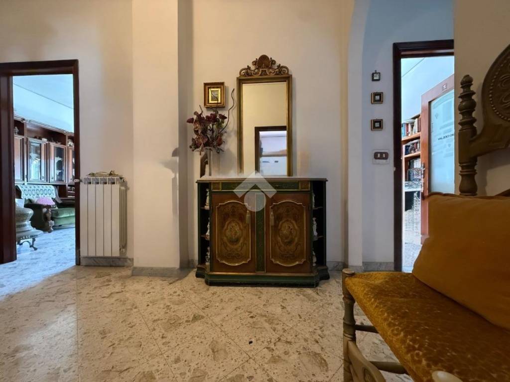 appartamento in vendita ad Angri