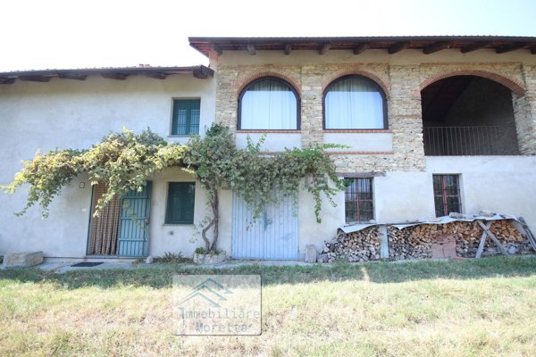 casa indipendente in vendita a Cerretto Langhe