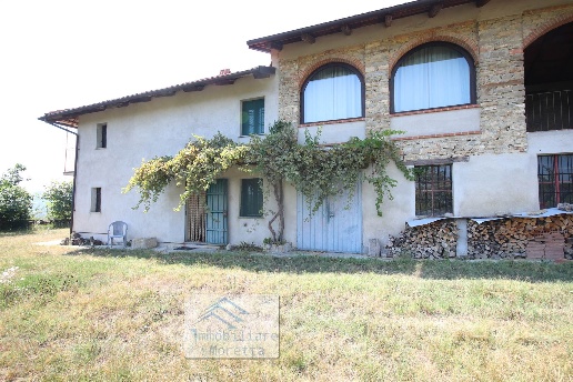 casa indipendente in vendita a Cerretto Langhe