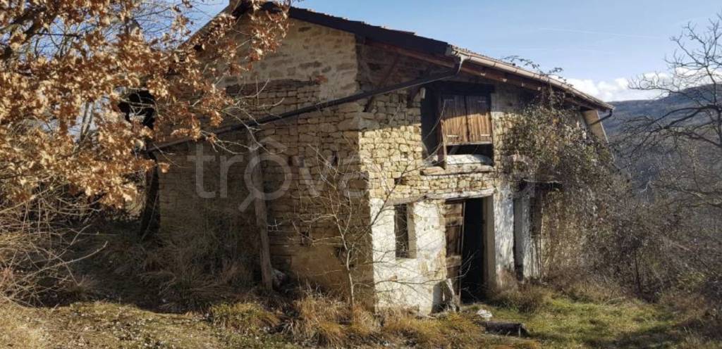 ufficio in vendita a Cerretto Langhe