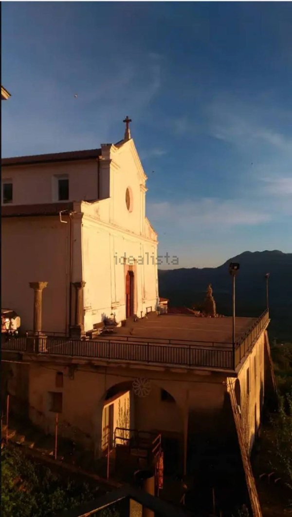 appartamento in vendita ad Aquara