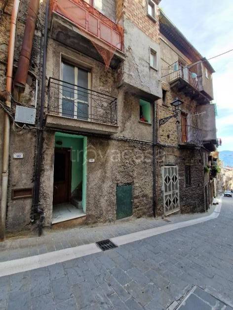 appartamento in vendita ad Aquara