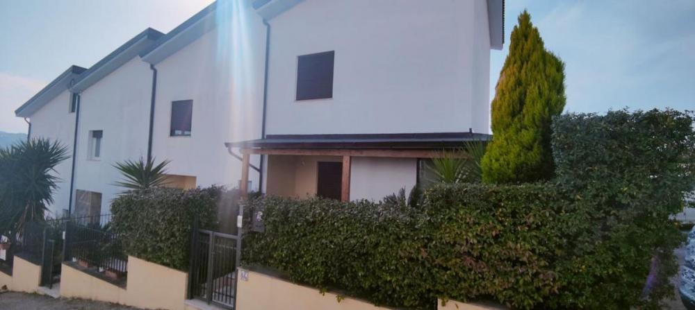 casa indipendente in vendita ad Ascea