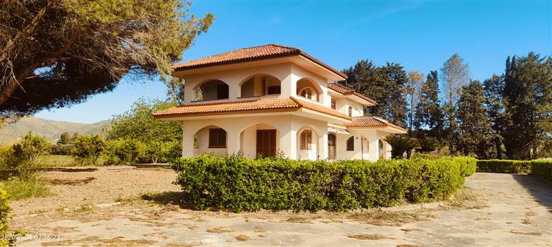 casa indipendente in vendita ad Ascea