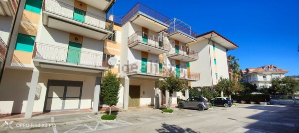 appartamento in vendita ad Ascea in zona Marina di Ascea