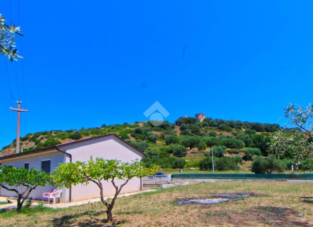 casa indipendente in vendita ad Ascea