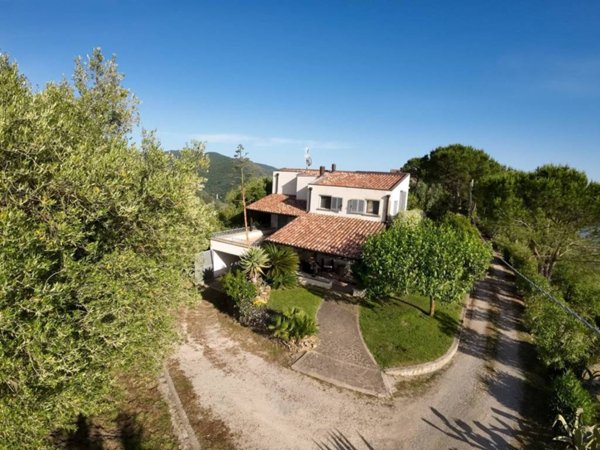 casa indipendente in vendita ad Ascea