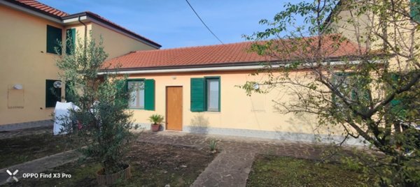 appartamento in vendita ad Ascea in zona Marina di Ascea