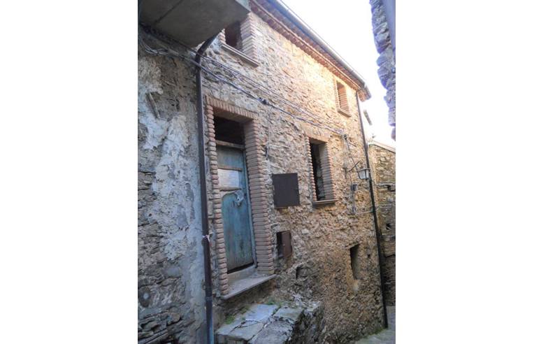 casa indipendente in vendita ad Ascea in zona Catona