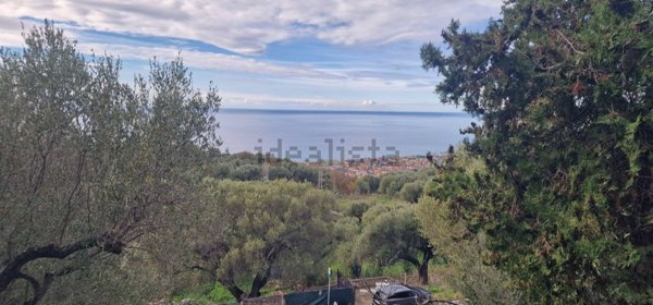 casa indipendente in vendita ad Ascea