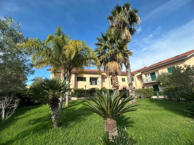 appartamento in vendita ad Ascea in zona Marina di Ascea