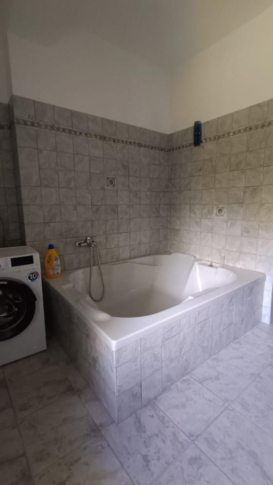 casa indipendente in vendita ad Ascea in zona Marina di Ascea