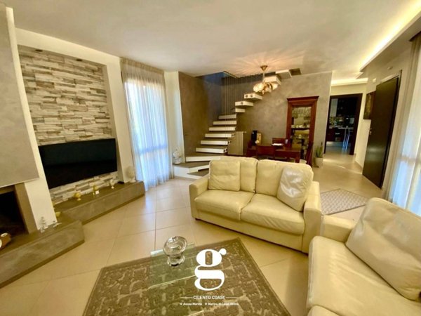 casa indipendente in vendita ad Ascea